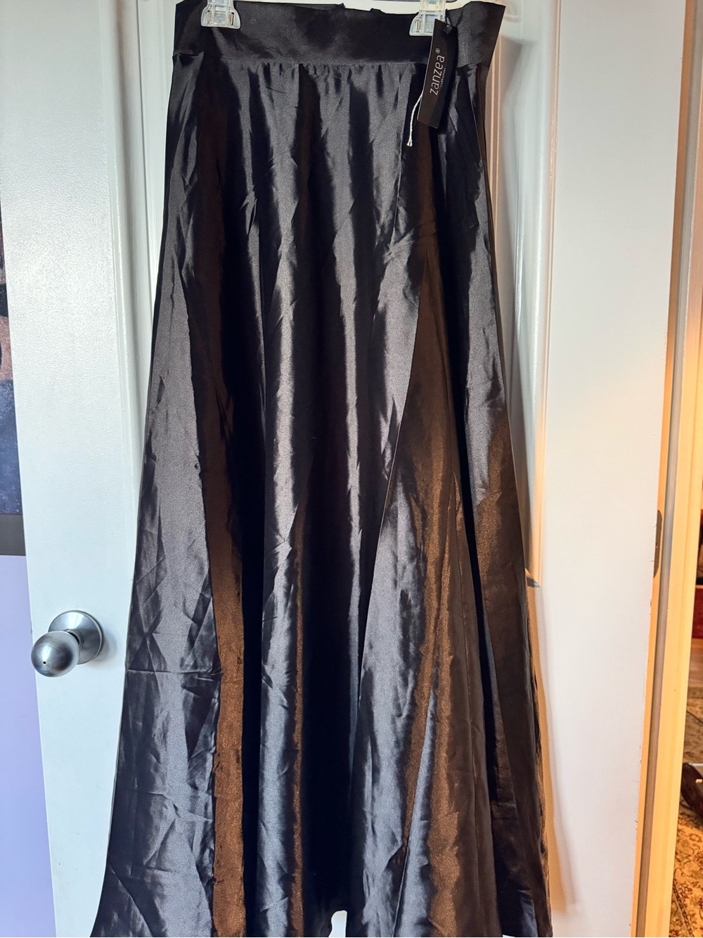 Zanzea Black Satin Maxi Skirt - A-Line Flow size 6 - 8